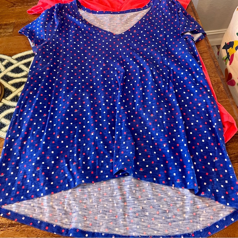 Lilly Pulitzer Etta T-shirt in Extra Large